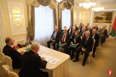 Кушнаренко встретился с Советом старейшин Минщины: обсудили развитие региона и новые инициативы