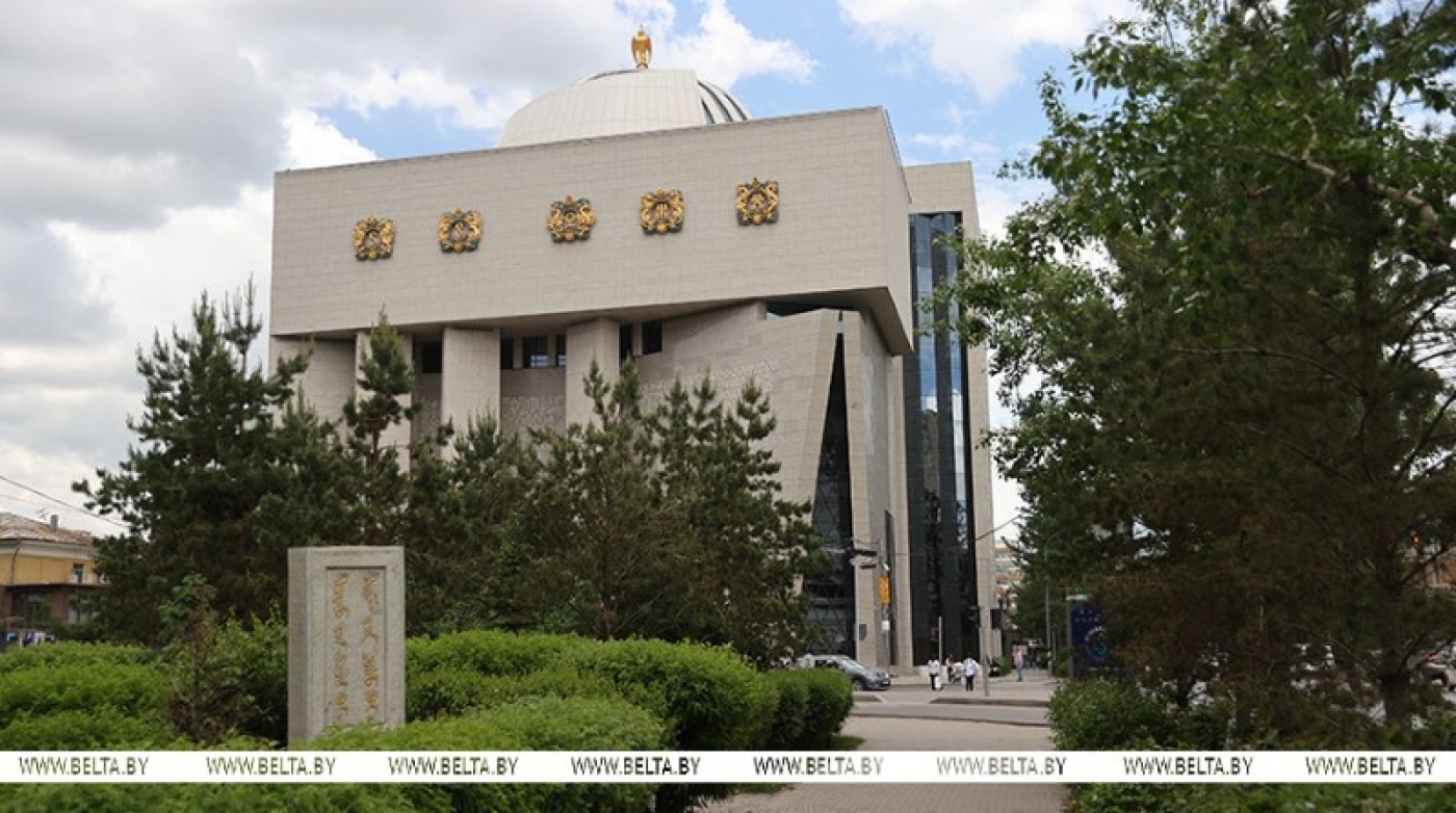 "Экспозиция вызывает восхищение". Лукашенко в Улан-Баторе посетил Национальный музей Чингисхана