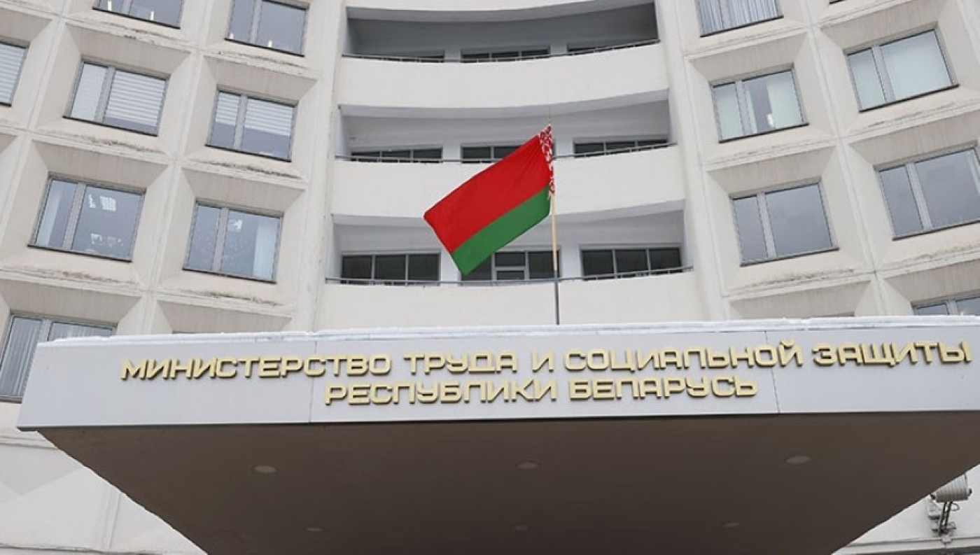 Могут ли у семьи забрать средства семейного капитала? Нюансы пояснили в Минтруда