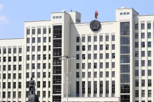 Деньги вместо молока, отпуск для студентов и оздоровление раз в год. Какие изменения хотят внести в трудовой кодекс?