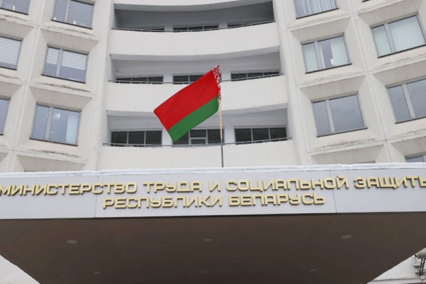 В Минтруда назвали четыре способа совместить отпуск по уходу за ребенком и трудовой отпуск