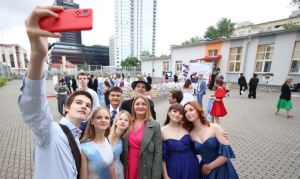 Более 150 тыс. девяти- и одиннадцатиклассников станут выпускниками в этом году