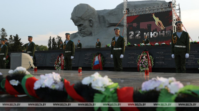 Беларусь вспоминает трагические события 22 июня 1941 года. Александр Лукашенко обратился к соотечественникам