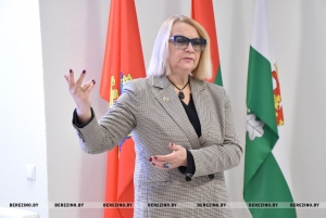 Ксения Бахарева – в гостях у «клуба творческих встреч» в Березино