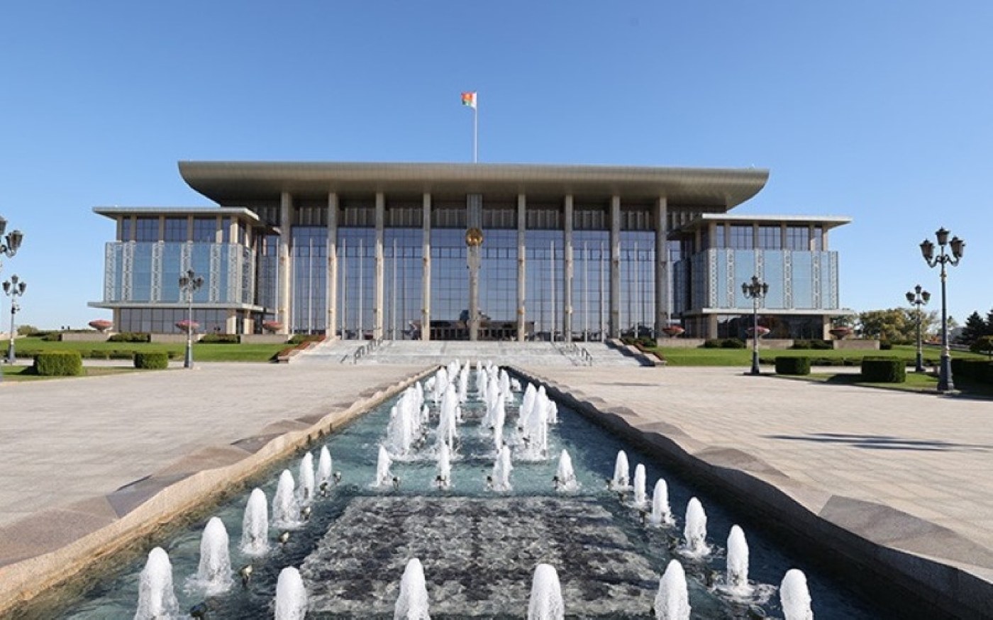 Лукашенко подписал указ, который снизит отчетную нагрузку на субъекты хозяйствования