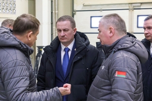 Как будут расширять автобусное производство МАЗ? Турчин ознакомился с производственными цехами