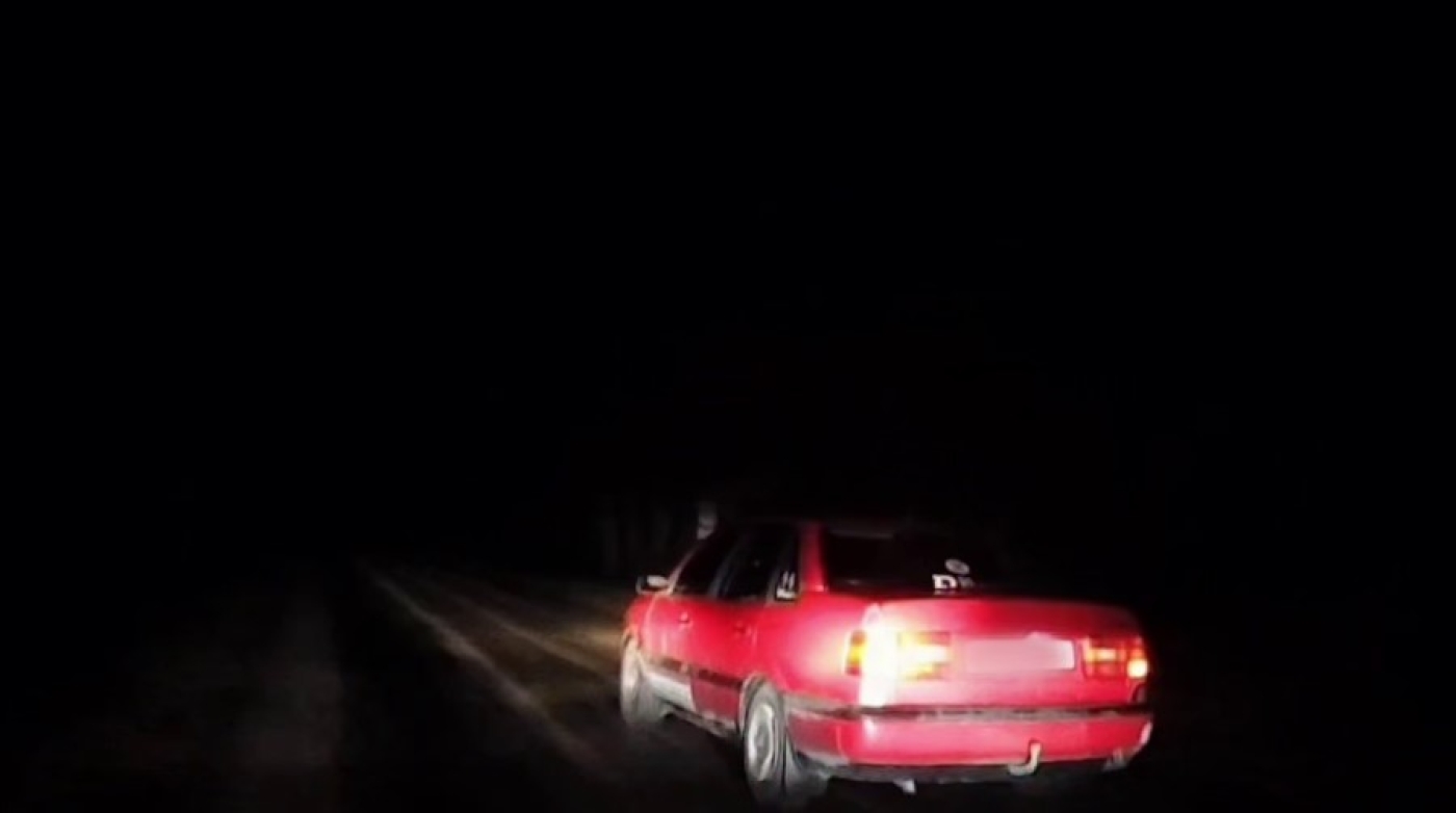 Бесправника останавливали со стрельбой в Мозырском районе