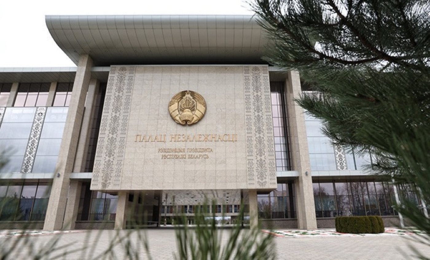 "Где, кто и на каких условиях". Лукашенко поручил отрегулировать правила предоставления и выкупа арендного жилья