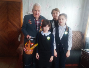 Поздравляем Вас с праздником - Днём защитника Отечества!!!