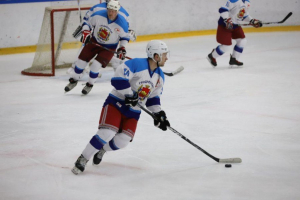 Вот это игра, 14:2! Сборная Минщины с победы стартовала в соревнованиях любителей хоккея