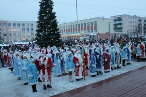 «Зажжём елку вместе»