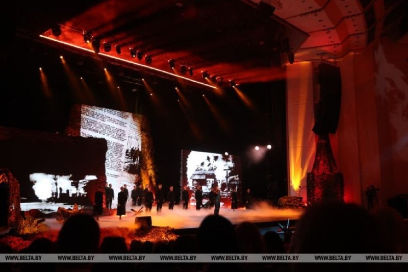 "Даже офицеры и генералы не сдерживали слез". Перцов о концерте-реквиеме "Каждый третий"