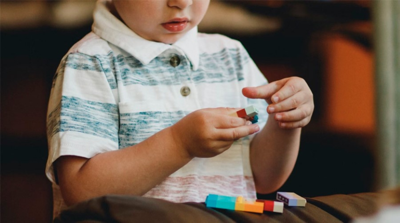 Аутизм у ребенка: на что обращать внимание, чтобы понять, есть он или нет