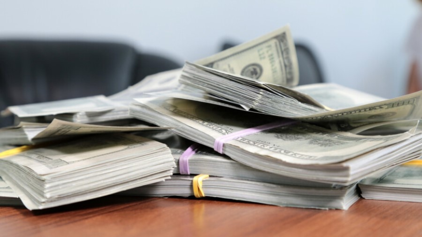 Российский рубль подорожал, доллар и юань упали в цене на торгах 6 июня