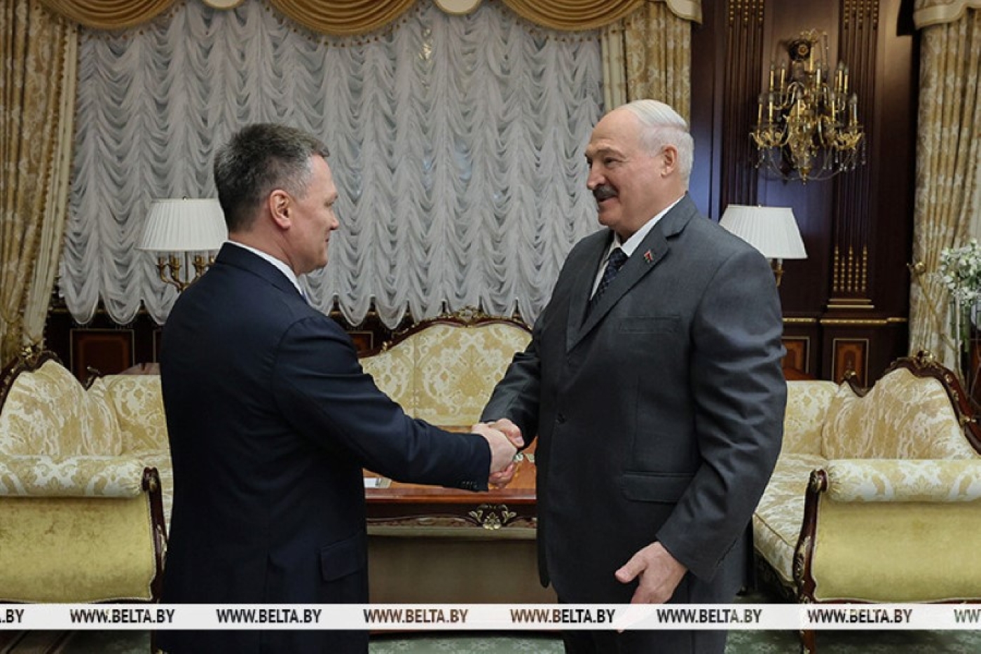 Лукашенко высказался за внедрение высоких технологий в работу судов