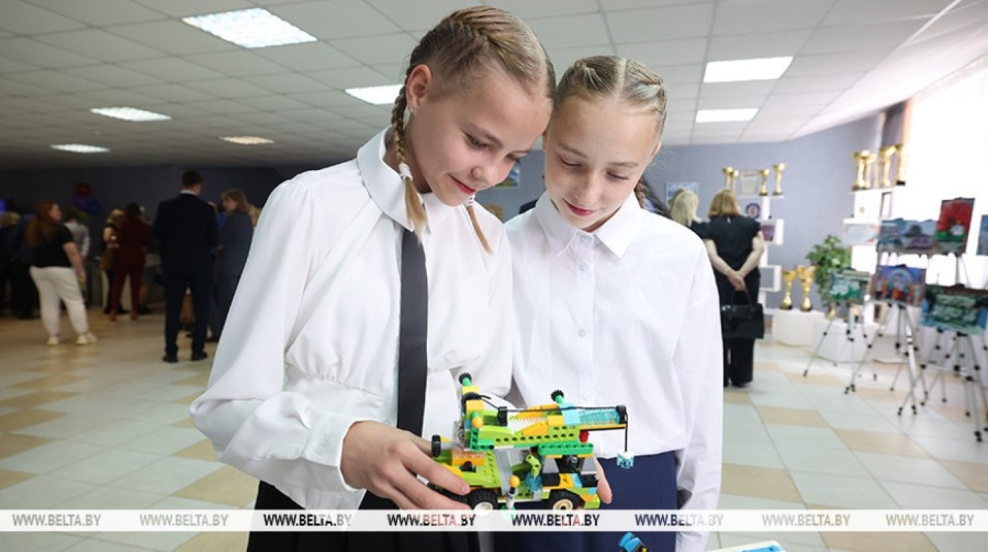 Более 160 тыс. учащихся сядут за парты 1 сентября в Минской области