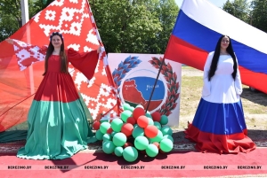 Все на стадион!