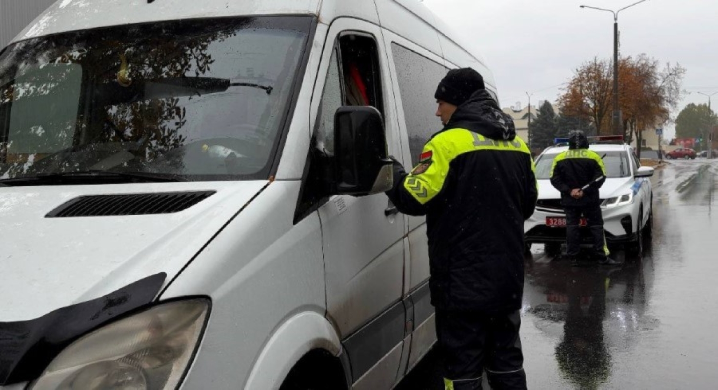 Маршрутный транспорт на контроле ГАИ