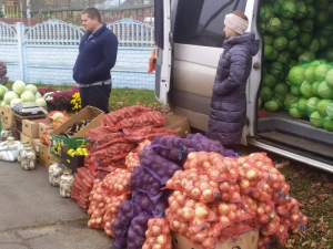 Сегодня на городском стадионе ярмарка