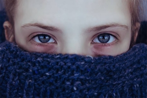 Почему у детей могут появляться темные круги под глазами? Рассказала врач