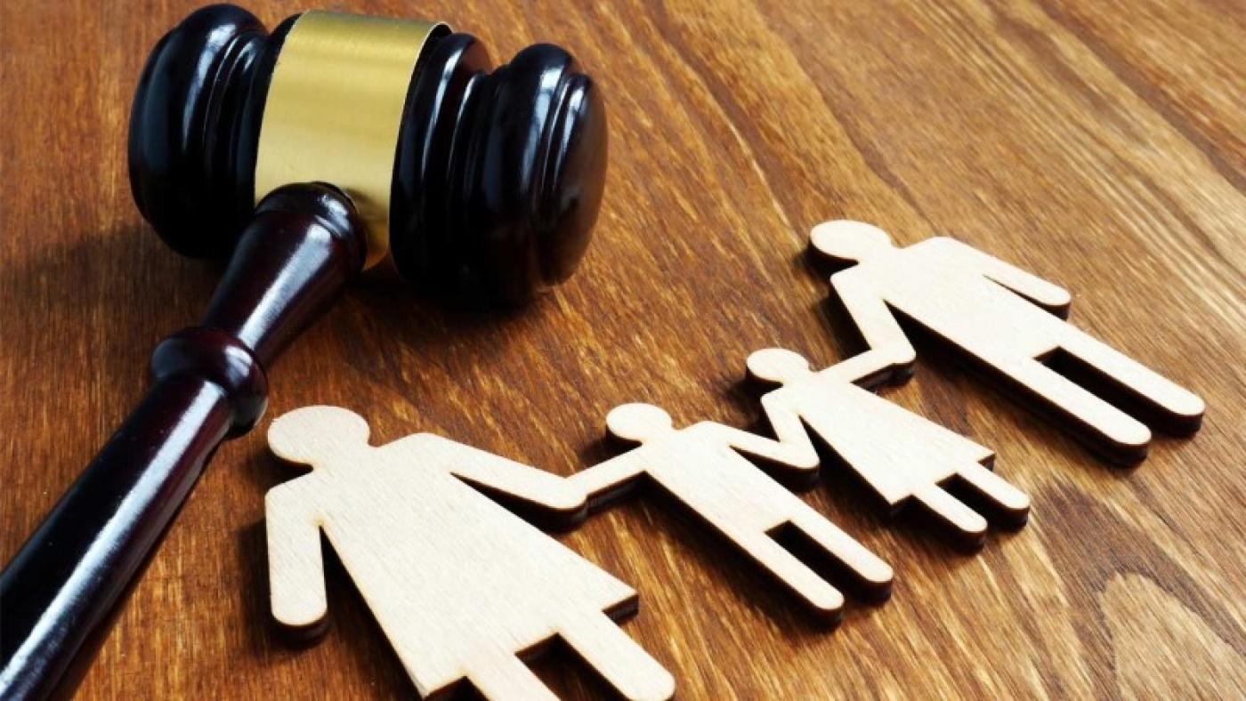 Женщина уклонялась от возмещения расходов на содержание ребёнка