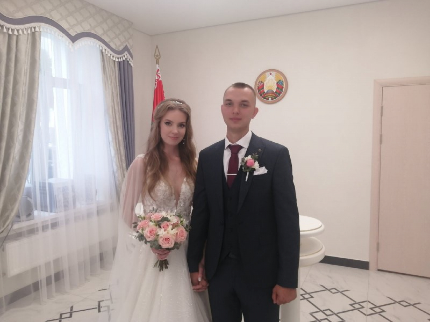 В октябре создали семьи – 8 пар