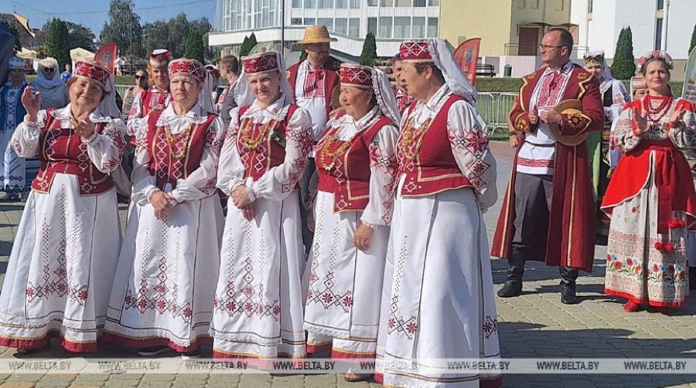 Каждая песня - от сердца. Более 400 исполнителей собрал Лидский хор-фест