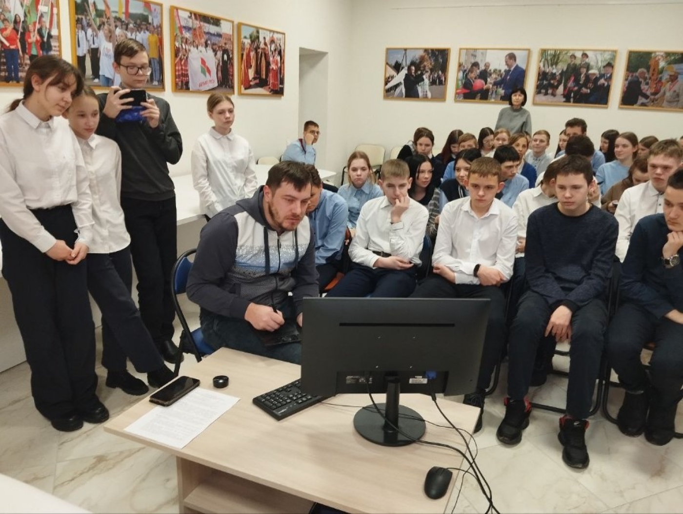 Встреча-диалог с художником Александром Кудряшовым