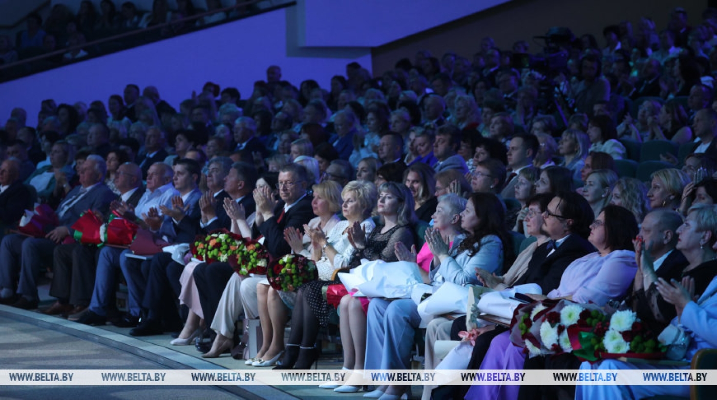 "Индивидуальный подход к каждому". Лучший хирург 2023 года рассказал о том, как спасает жизни детей