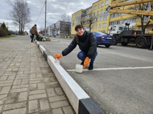 Березинское РОВД вышло на субботник