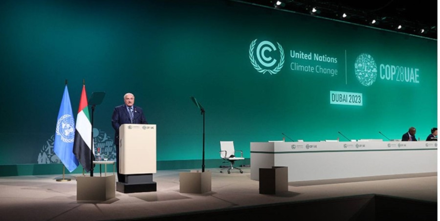 Речь Лукашенко на климатическом саммите в ОАЭ набирает популярность в Youtube.