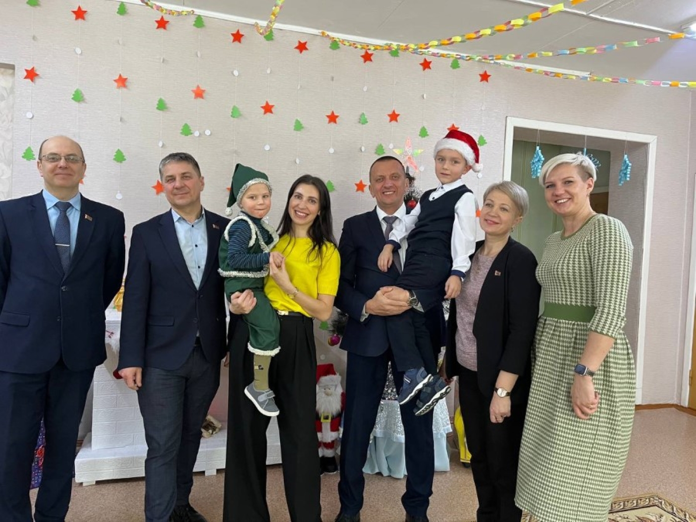 Мечты сбываются: в Березино устроили новогоднее чудо для детей