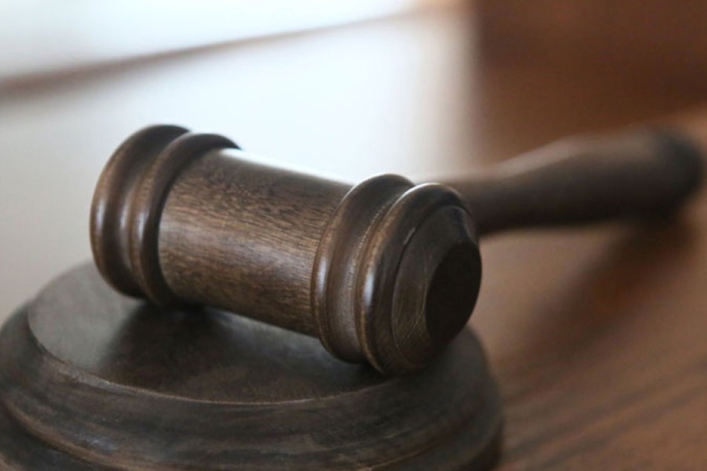 Суд Волковысского района вынес приговор мужчине за избиение престарелой матери