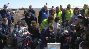 Лукашенко поздравил экипаж корабля "Союз МС-24" с успешной посадкой