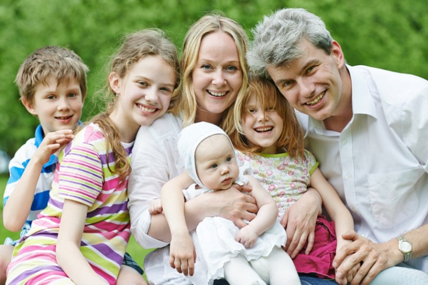 Минтруда: почти 80% жителей Беларуси проживают в семьях