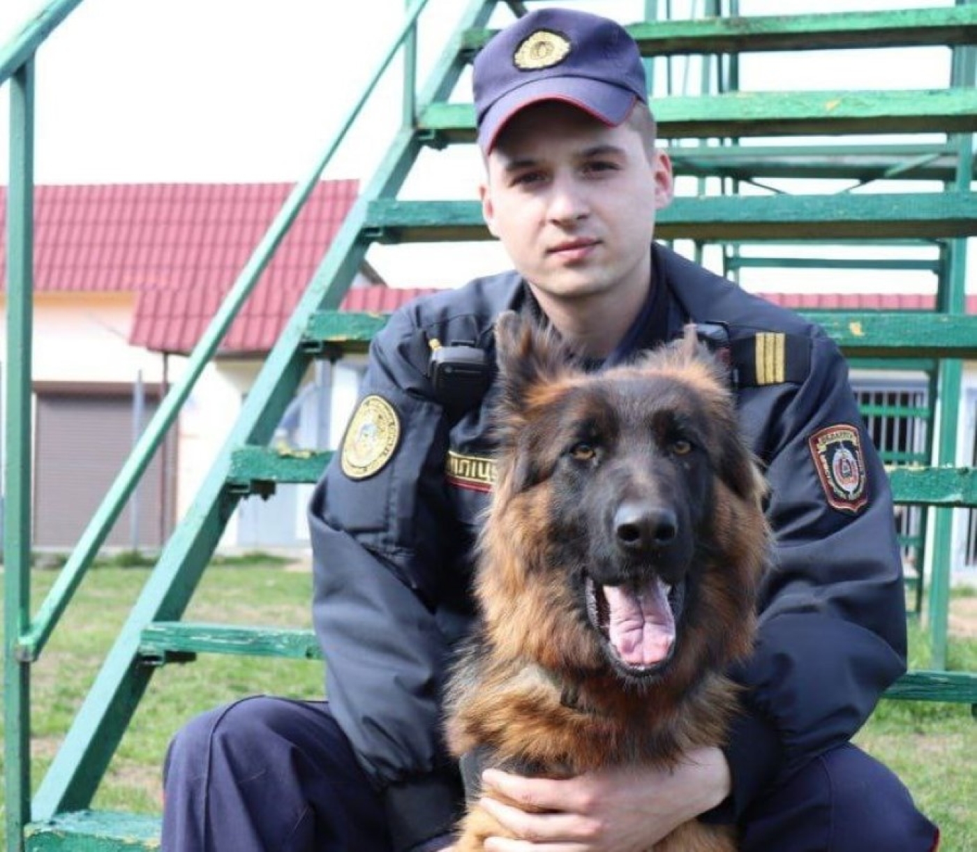 У сотрудников кинологических подразделений профессиональный праздник!