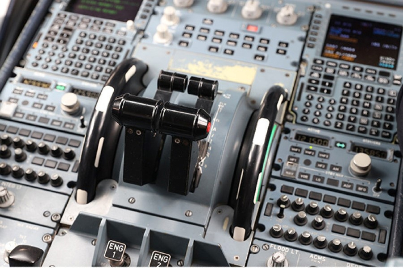 В Беларуси снова начнут обучать девушек-пилотов. На каких самолетах будут учиться летчицы?