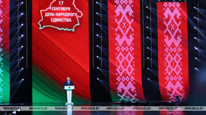 Лукашенко: я хочу, чтобы мы все были белорусами, а не чьими-то "крэсами"