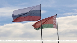 Лукашенко: нет той силы, которая способна оторвать Беларусь и Россию друг от друга