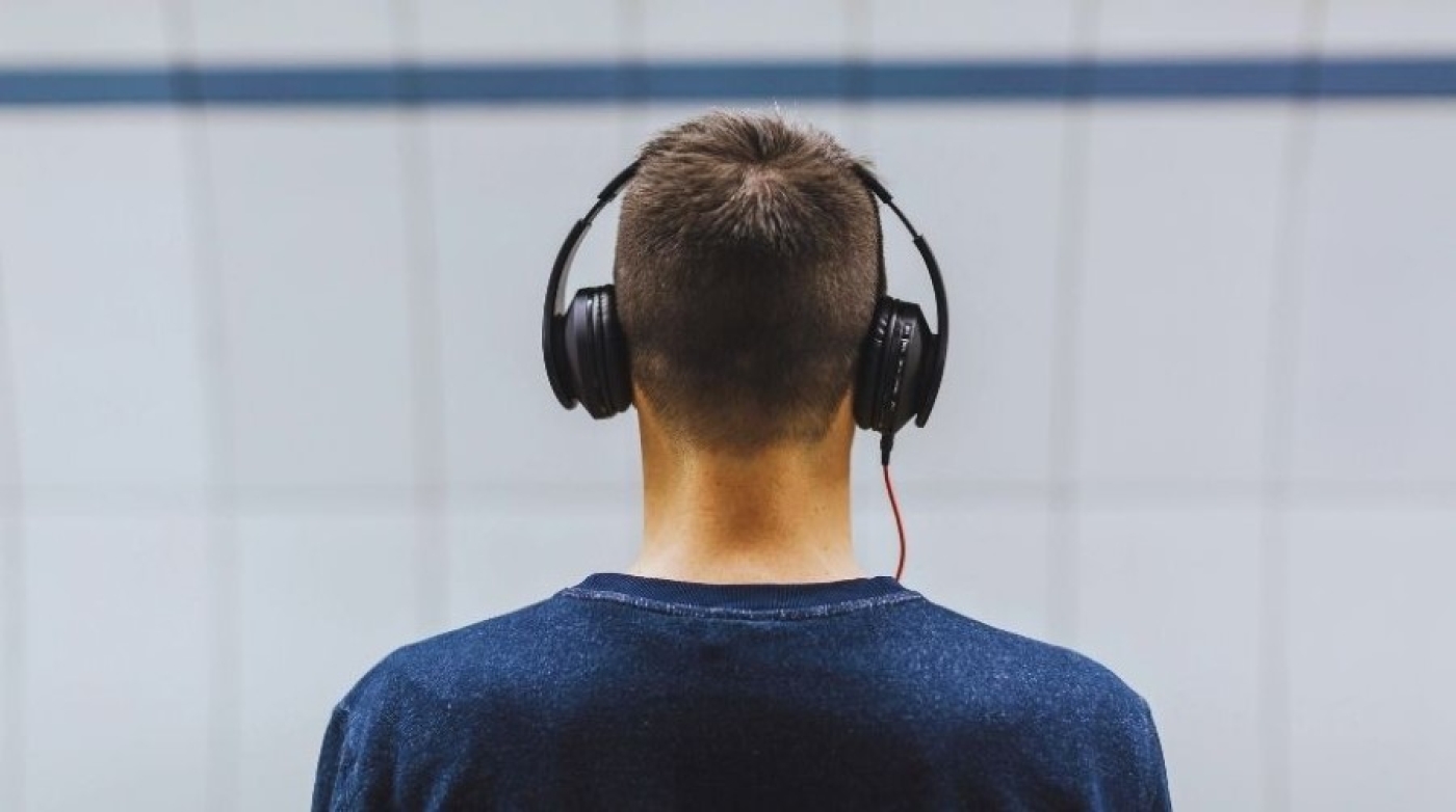 Врач рассказала, как слушать музыку без вреда для здоровья