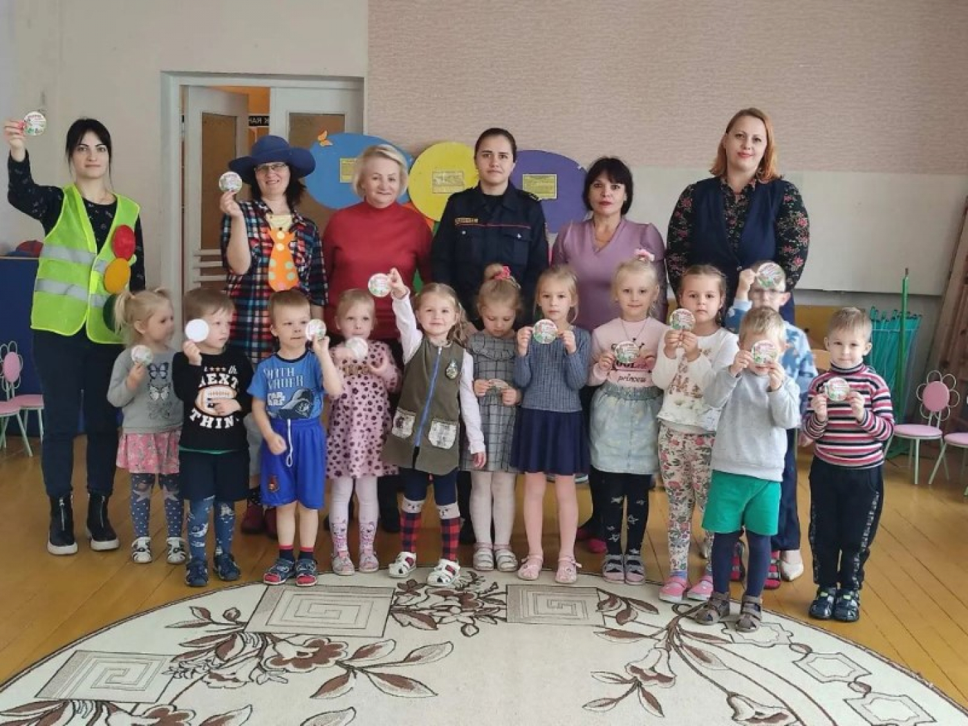 Забавное путешествие в страну дорожных знаков