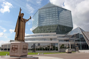 "Кружевную историю" брестских художников представят на выставке в НББ