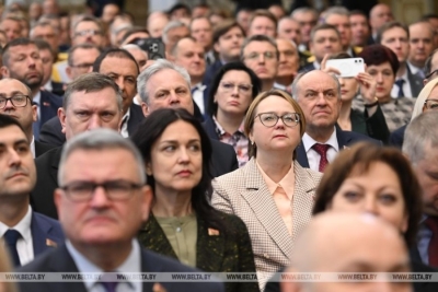 Лукашенко сделал комплимент белорусскому народу и признался, что он - счастливый Президент