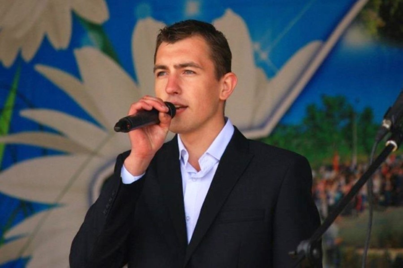 Быть едиными и дружить