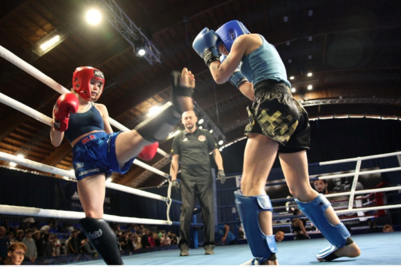 Открытый республиканский турнир по кикбоксингу проходит в Минском районе