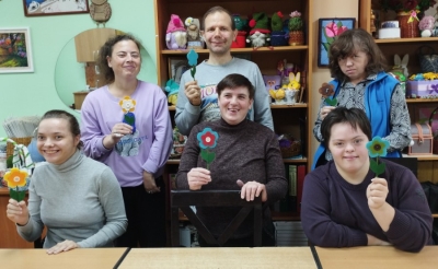 Мастер-класс по изготовлению цветов из фетра