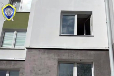 Полуторагодовалый ребенок выпал из окна второго этажа в Червене