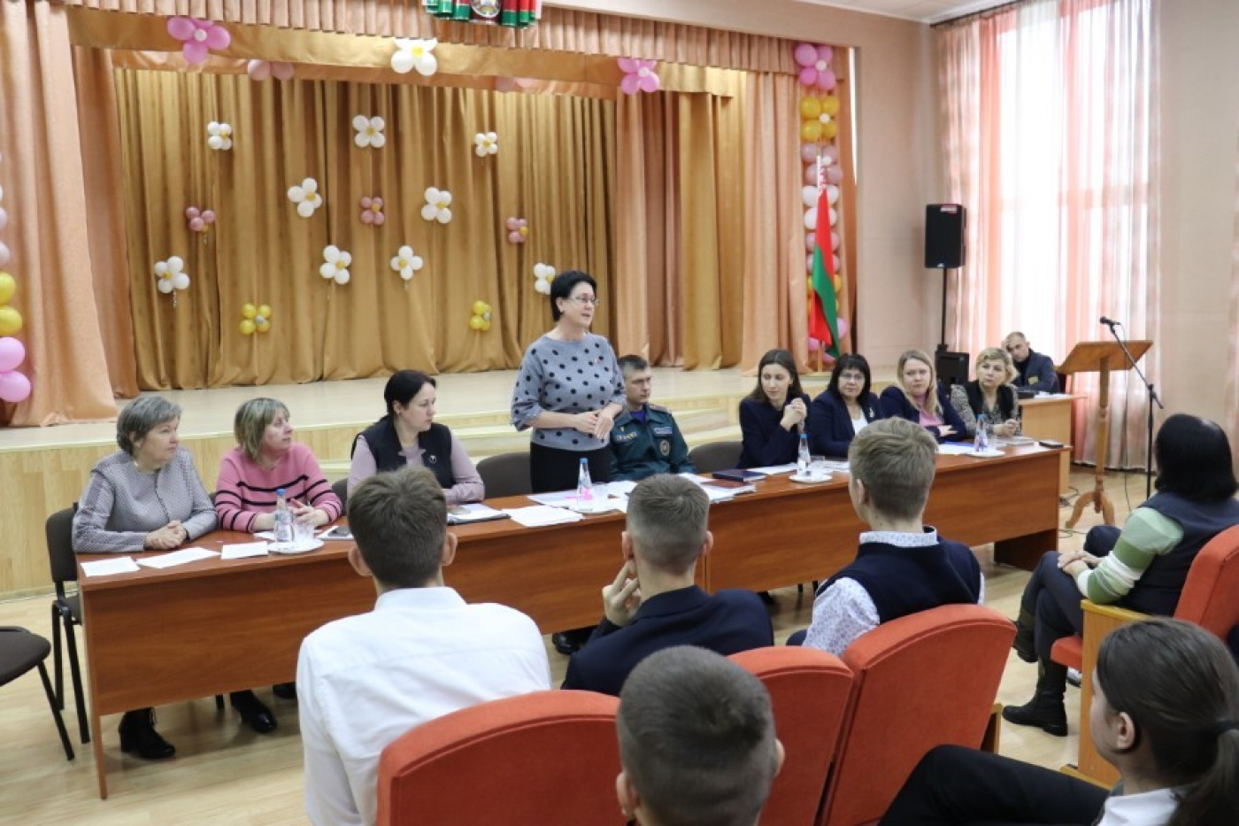 Лепш вучыцца, чым украсці і выпіць