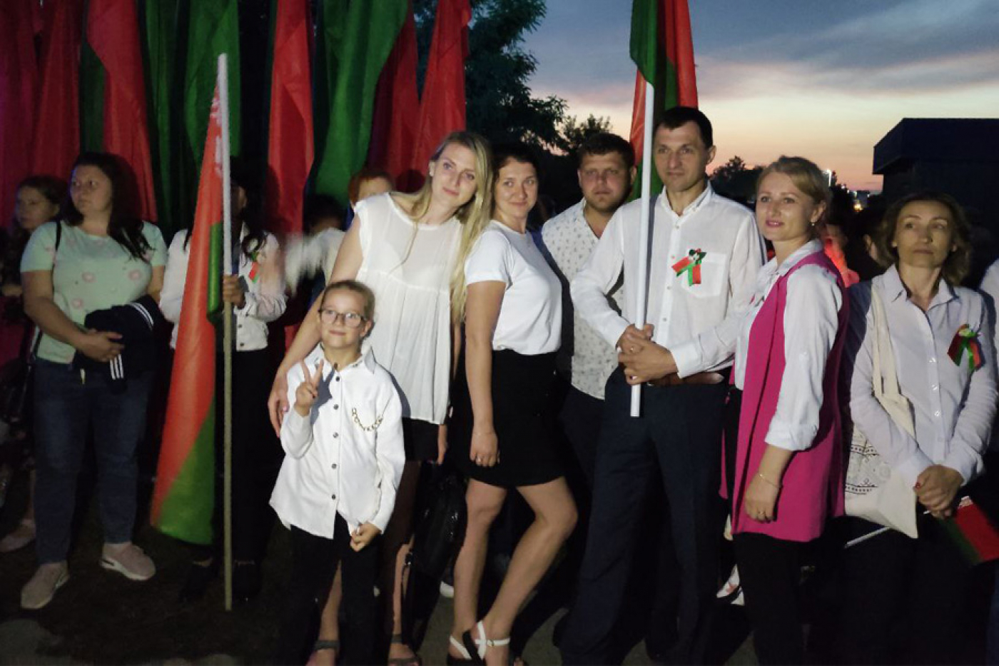 Березинцы присоединились к республиканской акции "Споем гимн вместе"