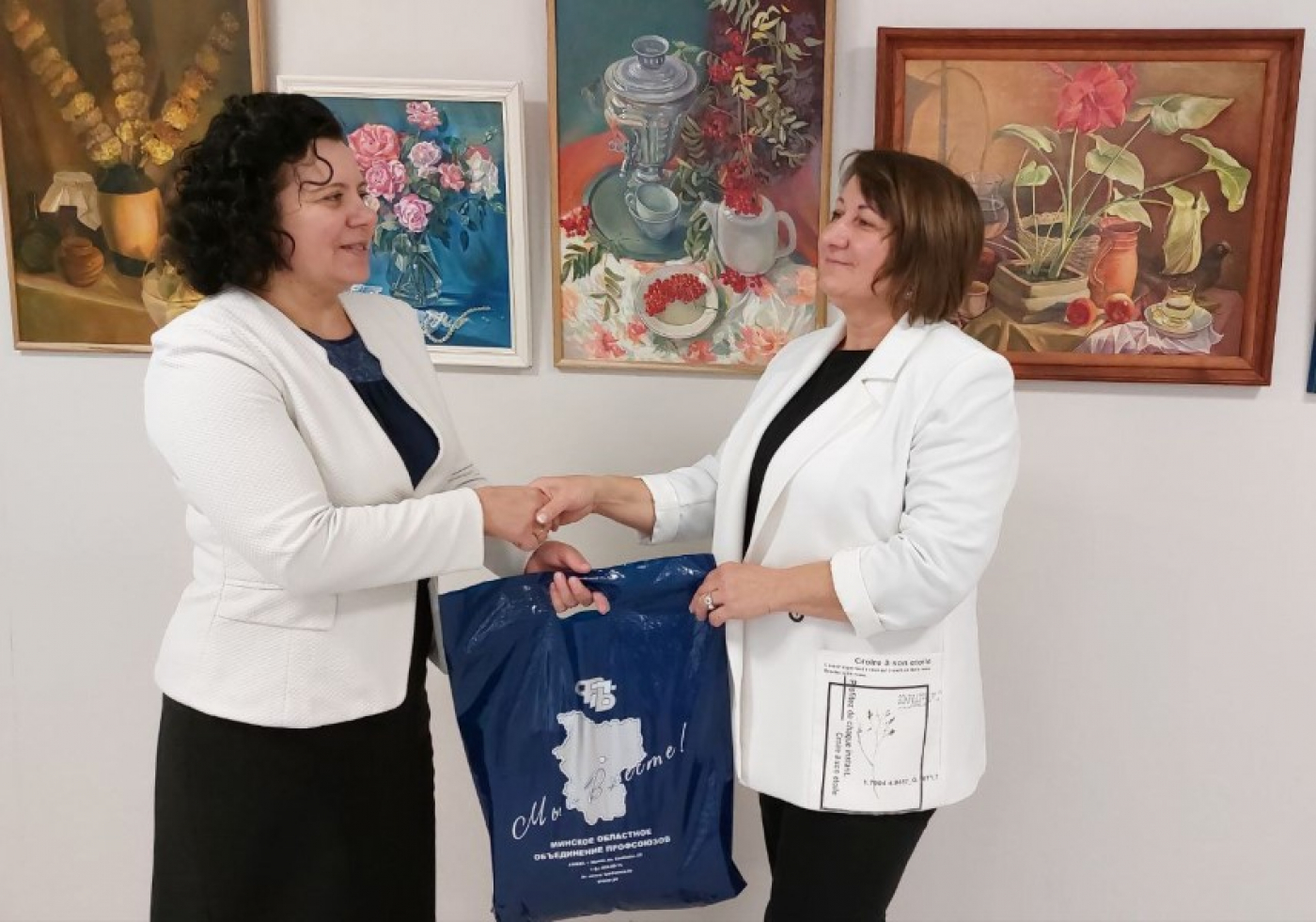 Награждение финалистки флешмоба "Букет для любимой мамочки"  Инны Хващевской